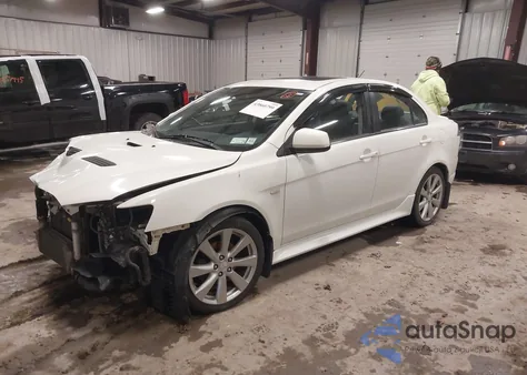 2013 Mitsubishi Lancer Ralliart z USA, uszkodzony, nr VIN JA32V6FV7DU018427